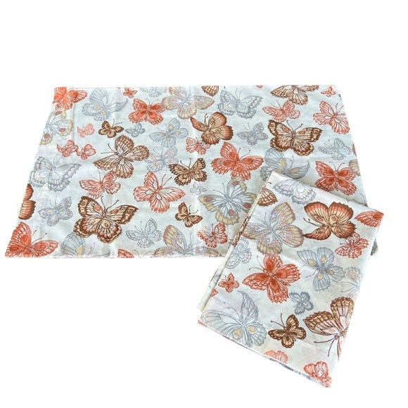 Vintage Butterfly Pillowcase Set Burlington Caress No Iron Standard USA Made GUC - Picture 1 of 8